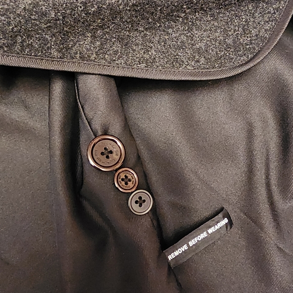 Coach Men's Black Soft Leather Coat - Picture 14 of 14